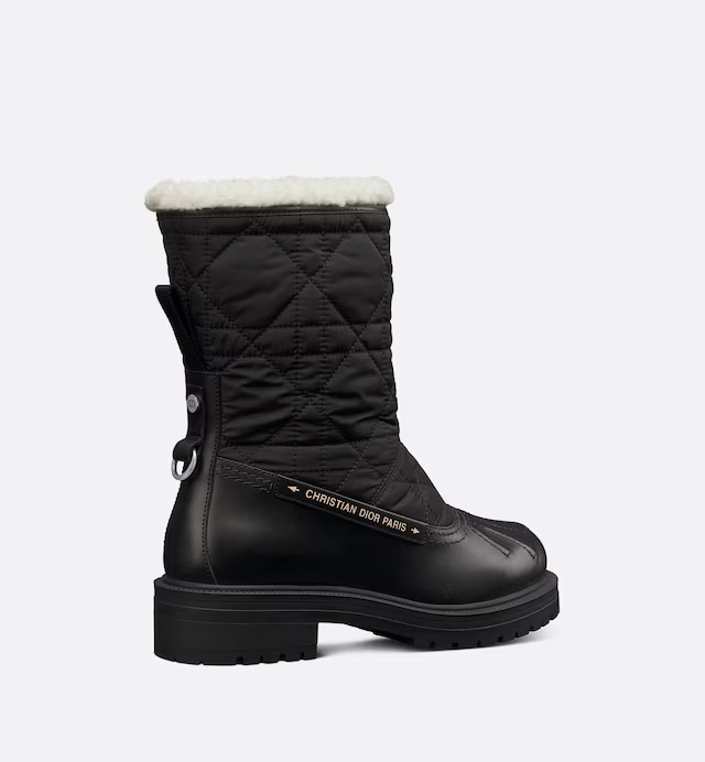 FROZEN-D ANKLE BOOT